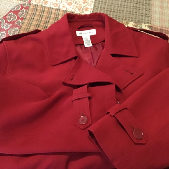 Red Oversized Coat - Picture 10 of 12